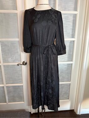 Elegant Black Floral Midi Dress with Tie Waist